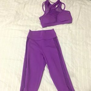 Bombshell Mohawk leggings and top set xs